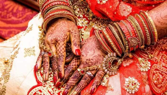 Karwa Chauth Gift Ideas 2022: Gifts that husbands can give wives based on their horoscope - check list for all zodiac signs!