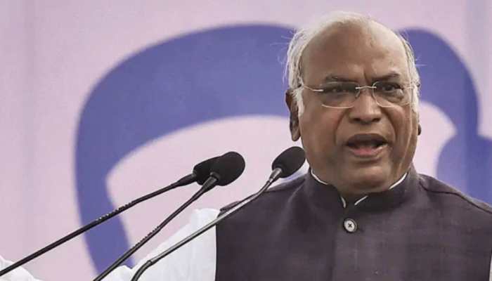 'Bakrid mein bachenge toh Muharram mein...': Kharge on Congress' PM face in 2024