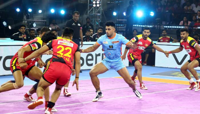 Pro Kabaddi League Season 9: Maninder Singh shines as Bengal Warriors thrash Bengaluru Bulls, check score