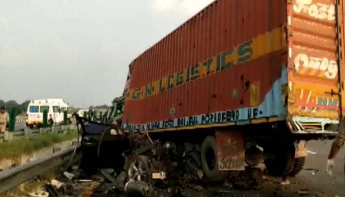 'Chaaro marenge...' BMW overspeeding at 230 kmph crashes in UP as victims predict their death on Facebook