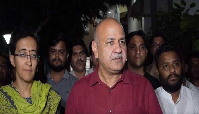 &#039;Forced to quit AAP, offered CM seat&#039;: Manish Sisodia&#039;s BIG CLAIM after CBI questioning