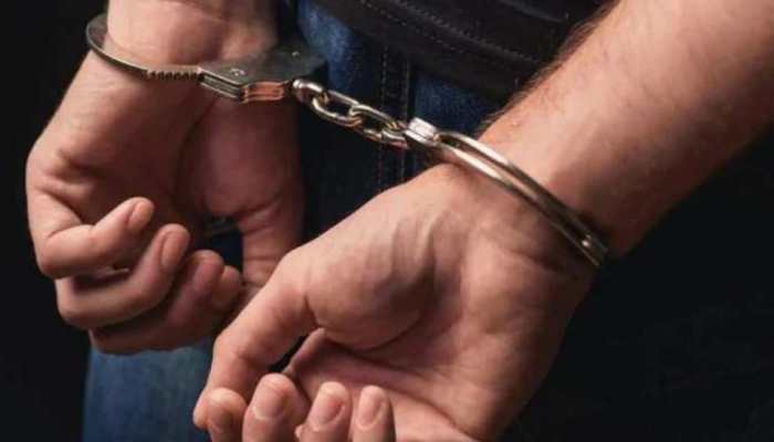 Gang shoots obscene videos of couples in OYO in Noida, busted