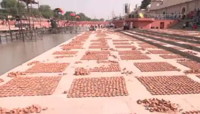 Ayodhya set to light 18 lakh &#039;diyas&#039; today, PM Narendra Modi to attend historic event