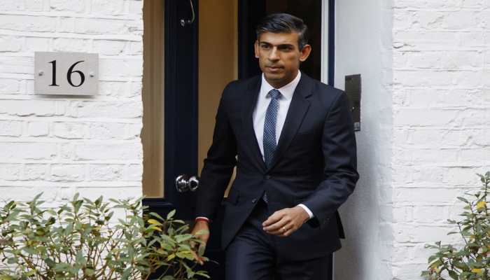 As 'Punjabi-Munda' Rishi Sunak wins UK PM race, desis' chest swell with pride. Read reax here