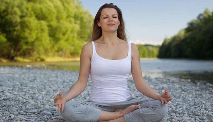 Breathing trouble due to air pollution? THESE 5 Yoga Asanas for lungs will help you breathe easy - check out!