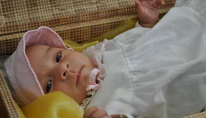 15 Hindu names of baby girls inspired by Goddess Lakshmi and their meanings - check list