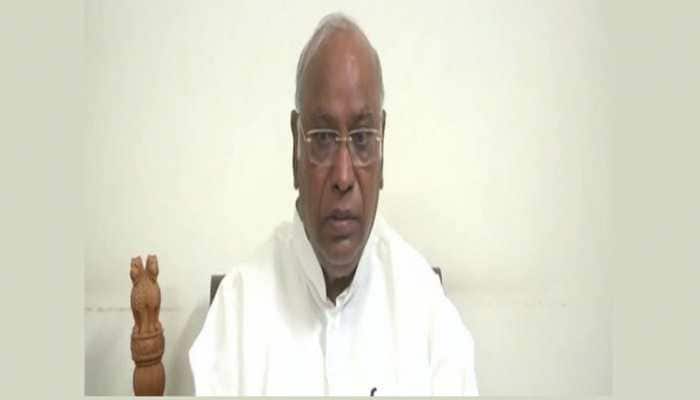 Mallikarjun Kharge forms 47-member Steering Committee, retains most from CWC