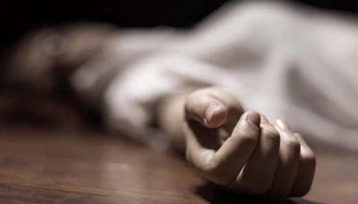 Teen girl consumes poison along with 2 friends in Indore after boyfriend refuses to meet her