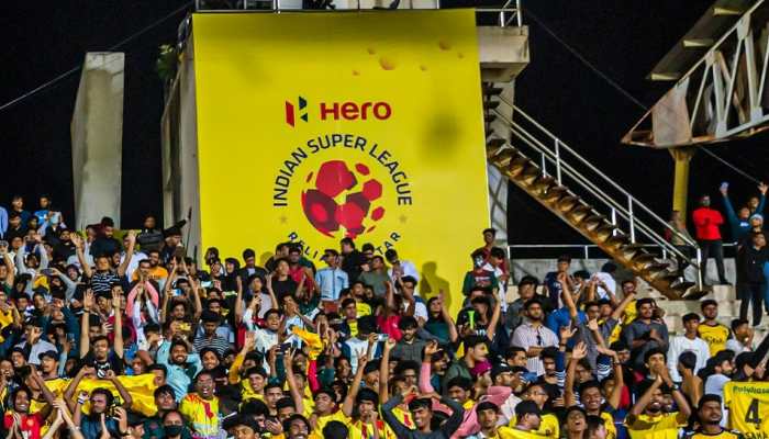 ATKMB vs EBFC: Shocking! Fan passes away midway during Kolkata Derby as Mohun Bagan beat East Bengal 2-0, check details HERE