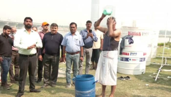 WATCH: Delhi Jal Board Director takes bath in Yamuna water, shows river NOT toxic