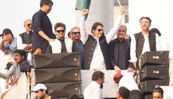 I don&#039;t talk to &#039;boot polishers&#039;: Imran Khan revert to Pak PM&#039;s offer of talks claim