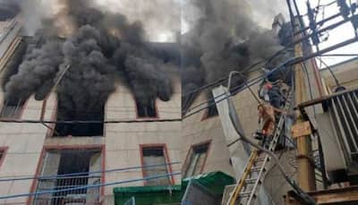 Massive FIRE breaks out at Delhi plastic factory, people being evacuated by breaking glass; 2 DEAD