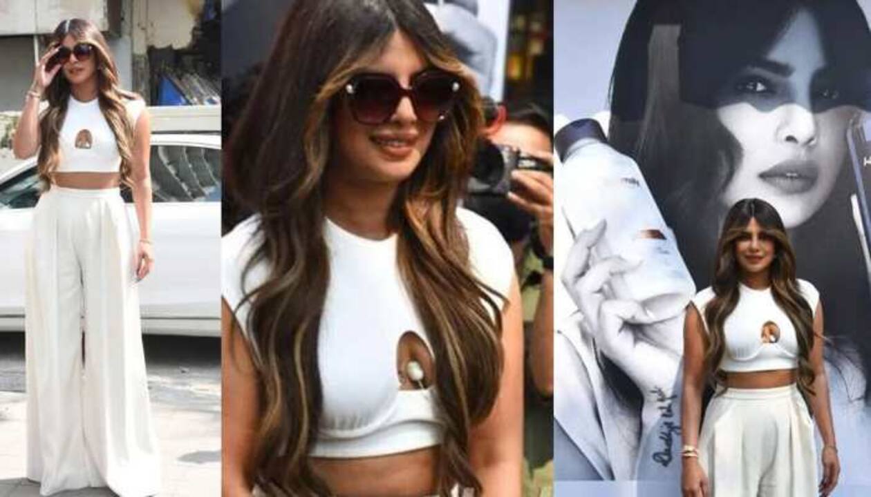 Priyanka Chopra Ki Nangi Bf - Priyanka Chopra wears underbust gems accessory on India visit, wows desi  fans - PICS, VIDEO | People News | Zee News