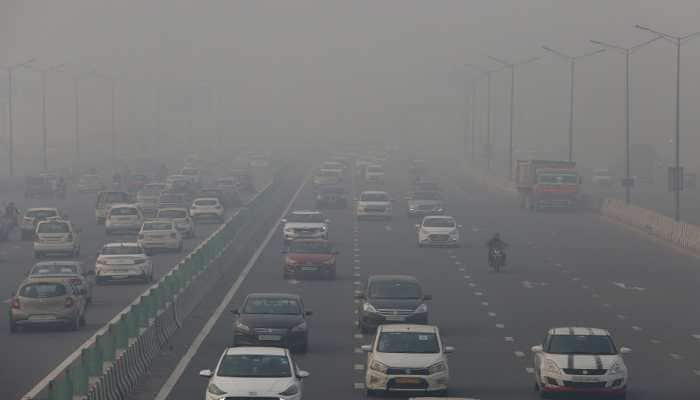 Parents demand shutting of schools as Delhi's air quality becomes 'hazardous', AQI exceeds 450