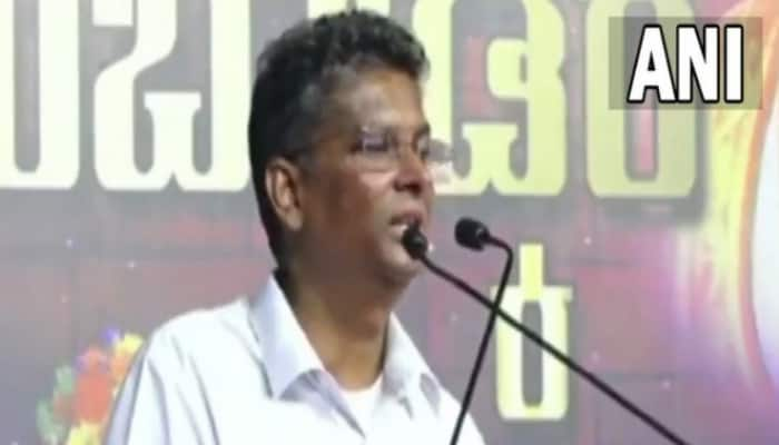 Apologetic Karnataka Congress in damage control mode after KPCC Secretary Satish Jarkiholi`s jibe on &#039;Hindu&#039; word