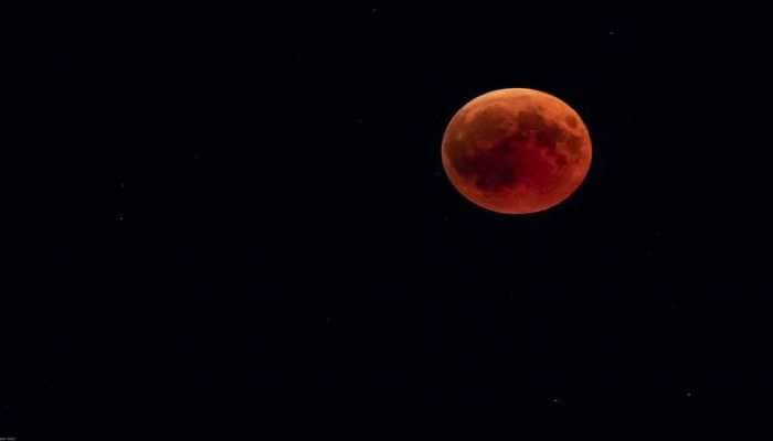 WATCH LIVE Lunar Eclipse 2022 Live Streaming Details | NASA Link: Watch Chandra Grahan 2022 Live Video Today Visible in India