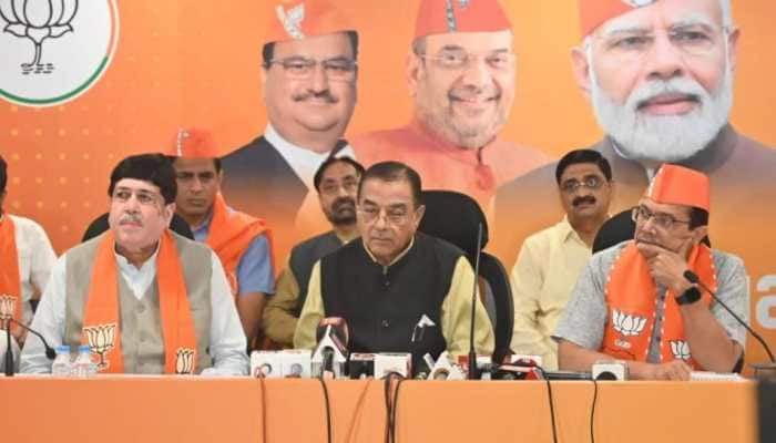 BIG BLOW to Congress in Gujarat, 10-time MLA Mohansinh Rathva joins BJP