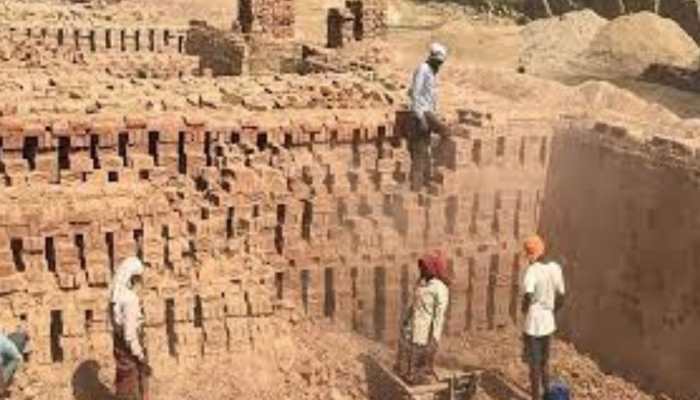 Brick kiln owners protest against GST hike; demand revert to old 1% 