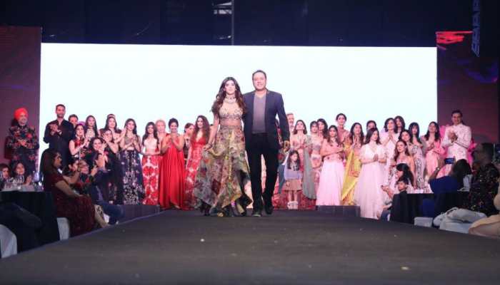 Sanjana Sanghi turns showstopper for Varun Bahl to raise cancer awareness in India-PICS Sanjana Sanghi turns showstopper for Varun Bahl to raise cancer awareness in India-PICS