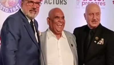 Satish Kaushik attends 'Uunchai' premiere, calls Anupam Kher the 'new showman' of Hindi film industry