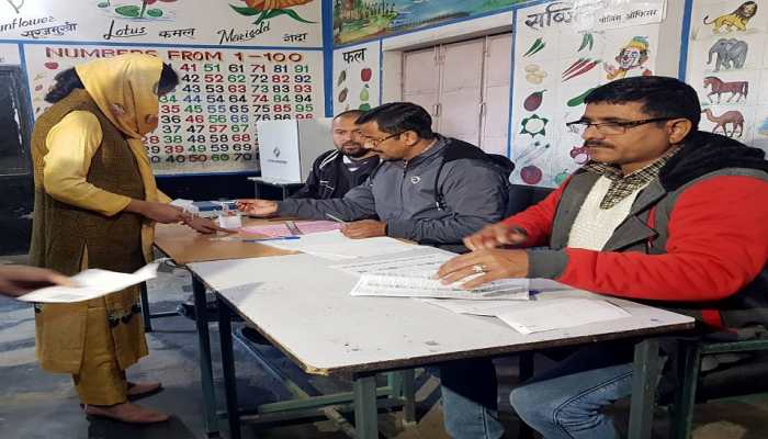 Gujarat Assembly Elections 2022: &#039;No train, no votes,&#039; Navsari&#039;s 18 villages call for poll boycott