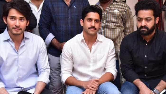 Ghattamaneni Krishna Funeral: Allu Arjun, Ram Charan, Prabhas among others  console Mahesh Babu-PICS | Regional News | Zee News