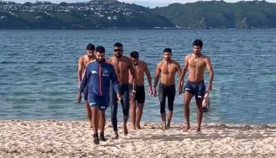 India vs New Zealand 2022: Hardik Pandya, Umran Malik, Arshdeep Singh and others flaunt BEACH bodies in Wellington, WATCH