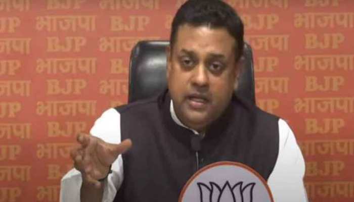 Ahead of MCD polls, BJP releases sting operation video, accuses AAP&#039;s Mukesh Goel of demanding Rs 1 crore