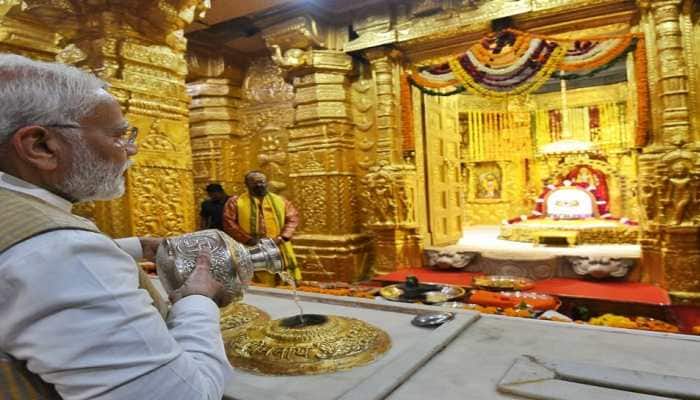 PM Narendra Modi offers prayers at Somnath temple ahead of Gujarat assembly elections- WATCH