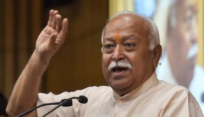 RSS Chief Mohan Bhagwat BREAKS caste stratum, asks volunteers to do THIS