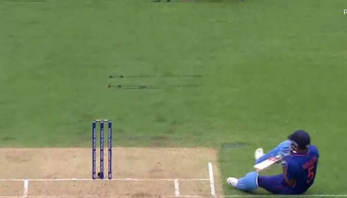 Washington Sundar's UNBELIEVABLE scoop shot in 1st ODI vs NZ breaks the internet, WATCH