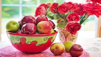 7 Benefits of having an apple empty stomach every morning