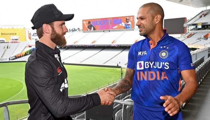 IND: 164-6 (36) | IND VS NZ, 3rd ODI LIVE Updates: Sundar, Chahar carry hopes