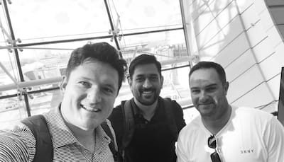 MS Dhoni meets Graeme Smith and Mark Boucher at airport on way to SA 20 Launch, Ex-SA captain's PIC goes viral