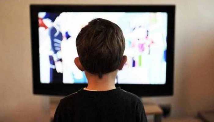 Is your son or daughter watching excessive TV? It can lead to these SERIOUS BAD HABITS