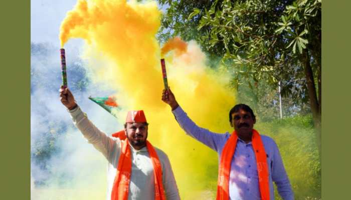 Gandhinagar-Celebration-Gujarat Elections-2022
