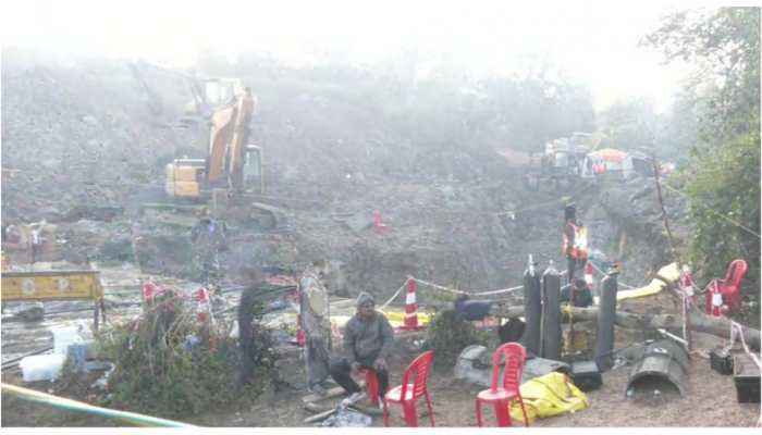 Operation underway to RESCUE boy stuck inside borewell in Madhya Pradesh