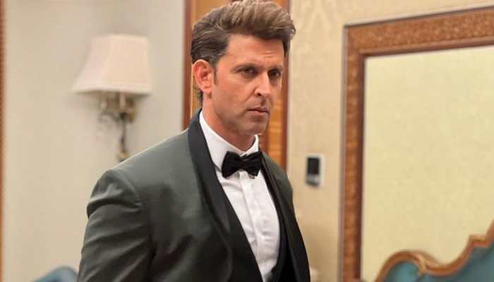 On Hrithik Roshan's dashing pics in a black tuxedo, GF Saba Azad drops a heart!