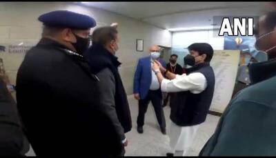 Aviation Minister Jyotiraditya Scindia makes a surprise visit at Delhi International Airport amid congestion concerns
