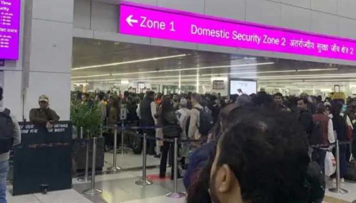 Delhi International Airport Congestion: Number of entry gates increased to reduce chaos at Terminal 3 Delhi International Airport Congestion: Number of entry gates increased to reduce chaos at Terminal 3