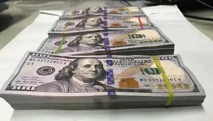 Amritsar: Currency and gold smuggling racket busted, women passenger held with foreign currency worth Rs 18 lakh