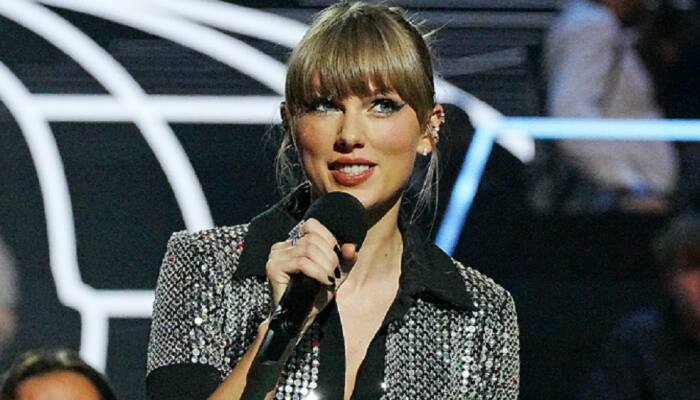 Taylor Swift reaches agreement with songwriters over 'Shake It Off' copyright lawsuit
