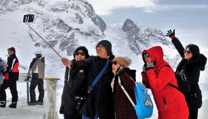 Top 10 holiday destinations preferred by Indians for domestic and foreign travel in year end - check list