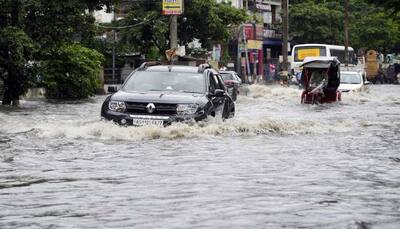 IMD predicts heavy rainfall in Kerala, Karnataka, Andhra Pradesh, moderate downpour in Telangana
