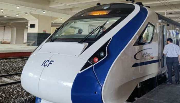 SHOCKING! Man damages newly inaugurated Nagpur-Bilaspur Vande Bharat Express by throwing STONE at train