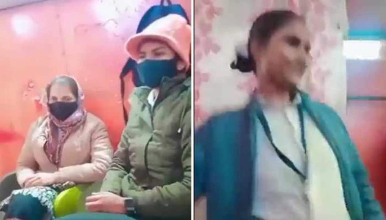 Najariya School Girls Bf Video - Viral Video: Four female constables suspended after 'Patli Kamariya' dance  video surfaces online | India News | Zee News