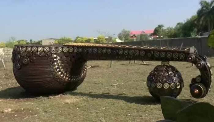 Bhopal: Artists make world’s largest ‘Rudra Veena’ from vehicle scrap at THIS cost! Check pics HERE