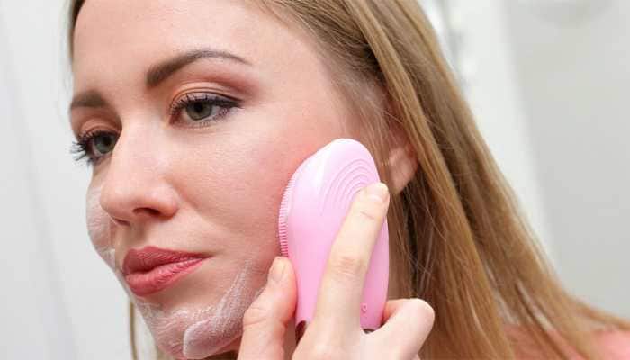 EXCLUSIVE: Is washing your face with soap a good idea? Here is what the celebrity Dermat says