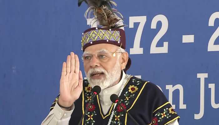 Ahead of FIFA WC final, PM Modi uses football analogies, says 'NDA govt showed red card to...'