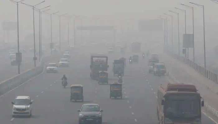 Delhi Air Quality dips to &#039;very poor&#039; category today, AQI stands at 353